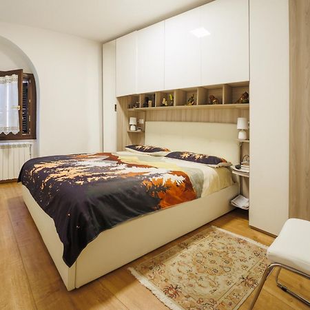 Hotel La Casa Di Nonna Lina Saviore dell'Adamello Esterno foto